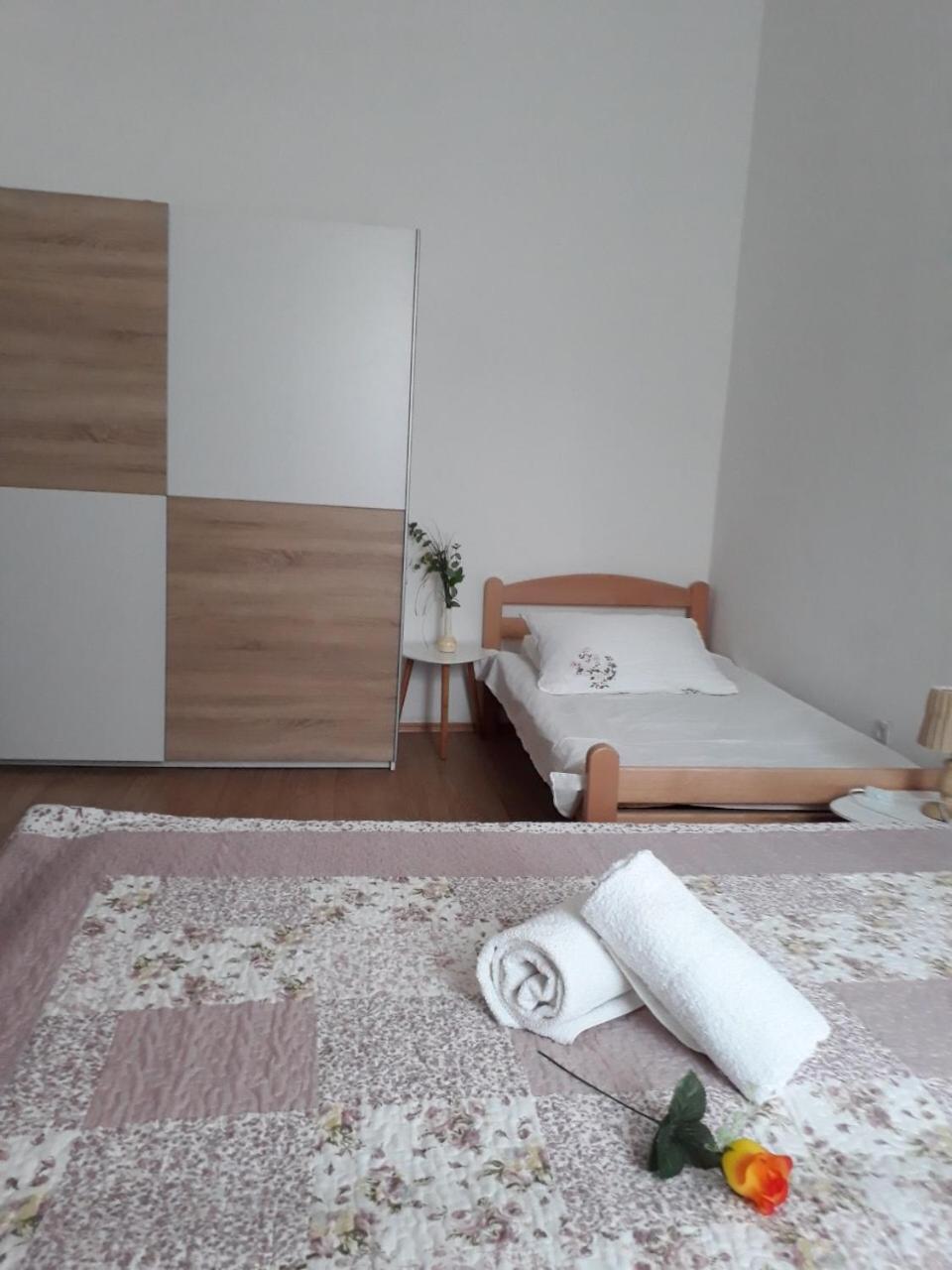 Apartment Retro III Копер Экстерьер фото